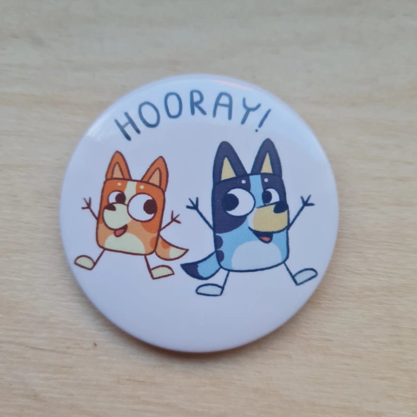 Bluey / Bingo, pinssi